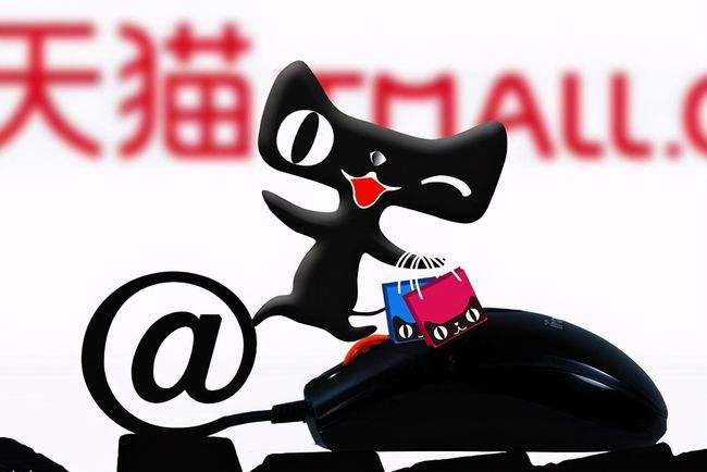 天貓店鋪轉(zhuǎn)讓后商標(biāo)該怎么處理？